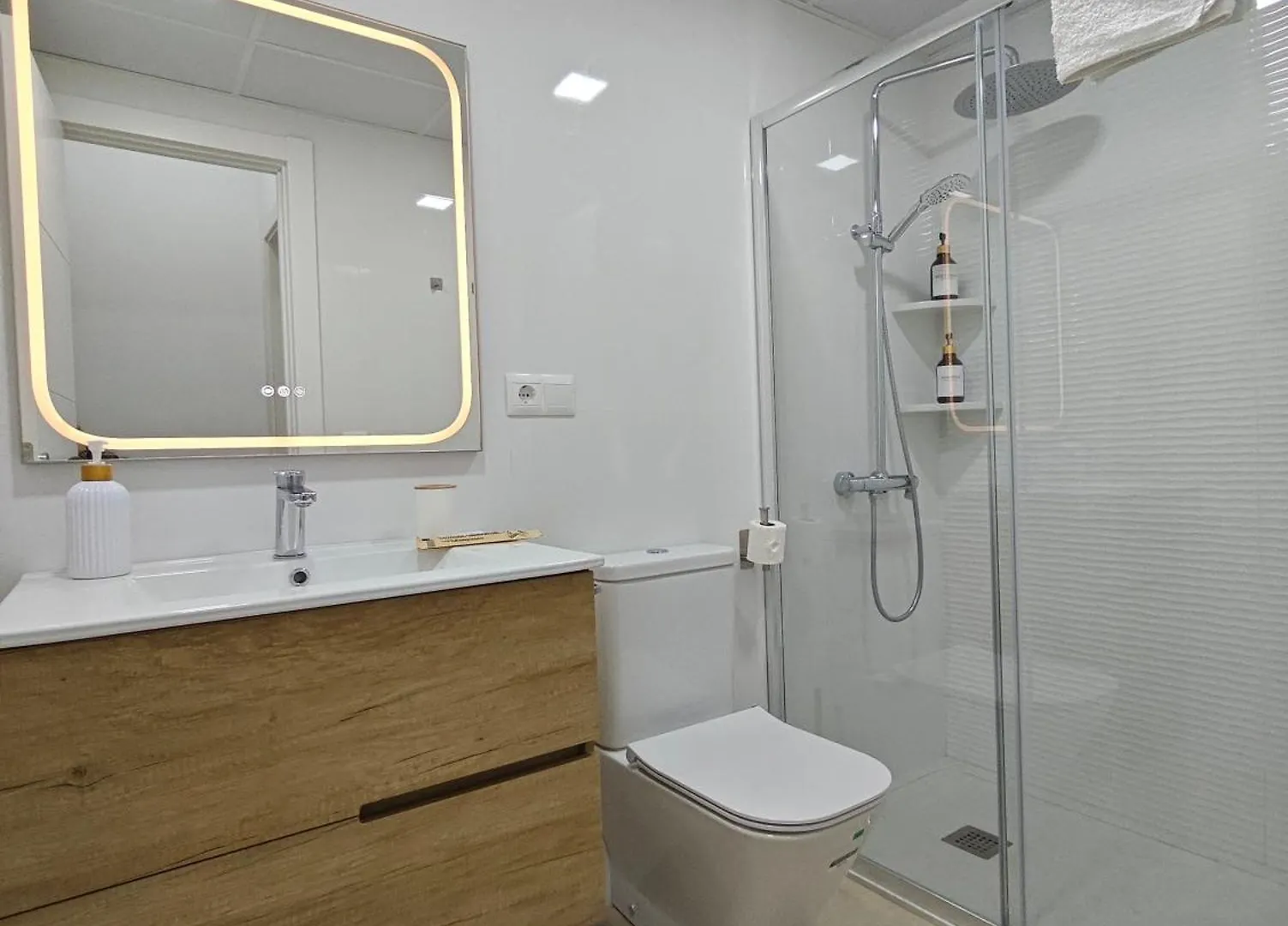 Apartmán Precioso Apartamento Junto Al Casco Historico Màlaga